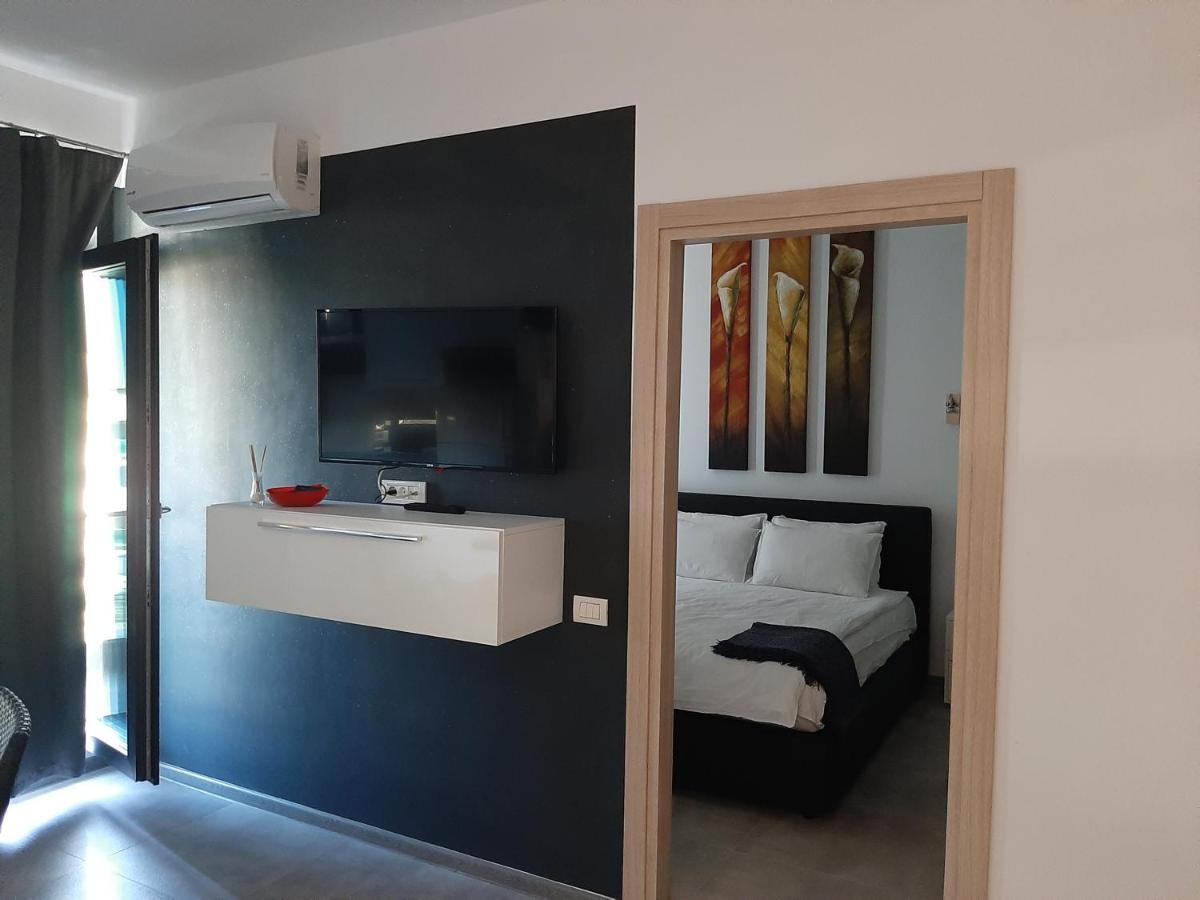 Coconcea Residences - Panoramis By The Sea Неводарі Екстер'єр фото